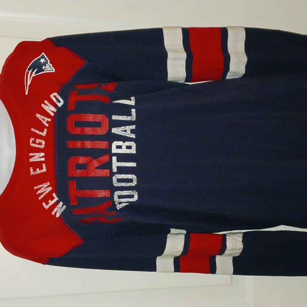 NEW ENGLAND PATRIOTS FOOTBALL